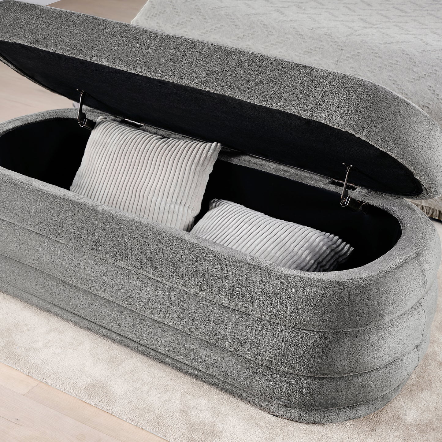 G61 Fabric Storage Bench with Plastic Legs