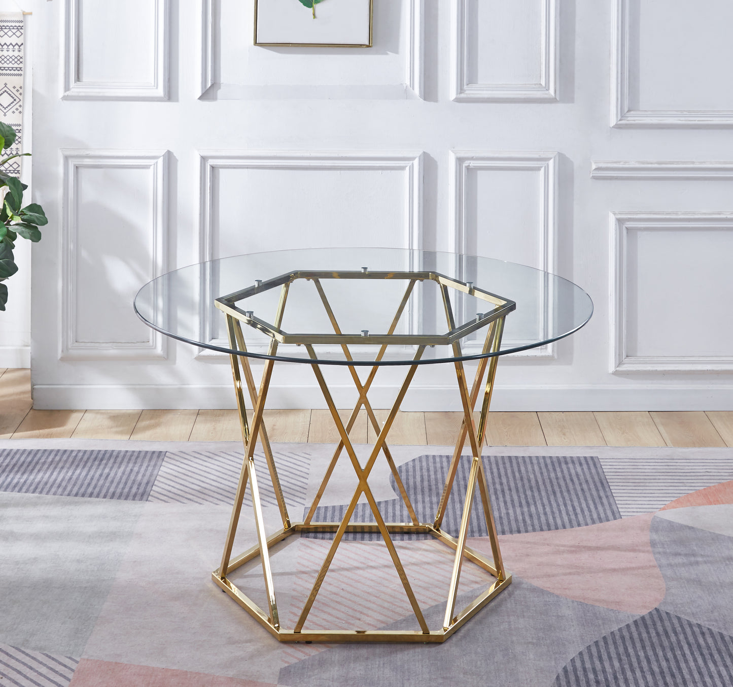 DT302 Elegant Round Dining Table