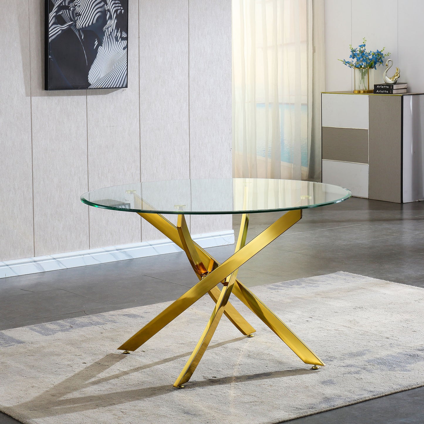 DT615 Elegant Round Dining Table