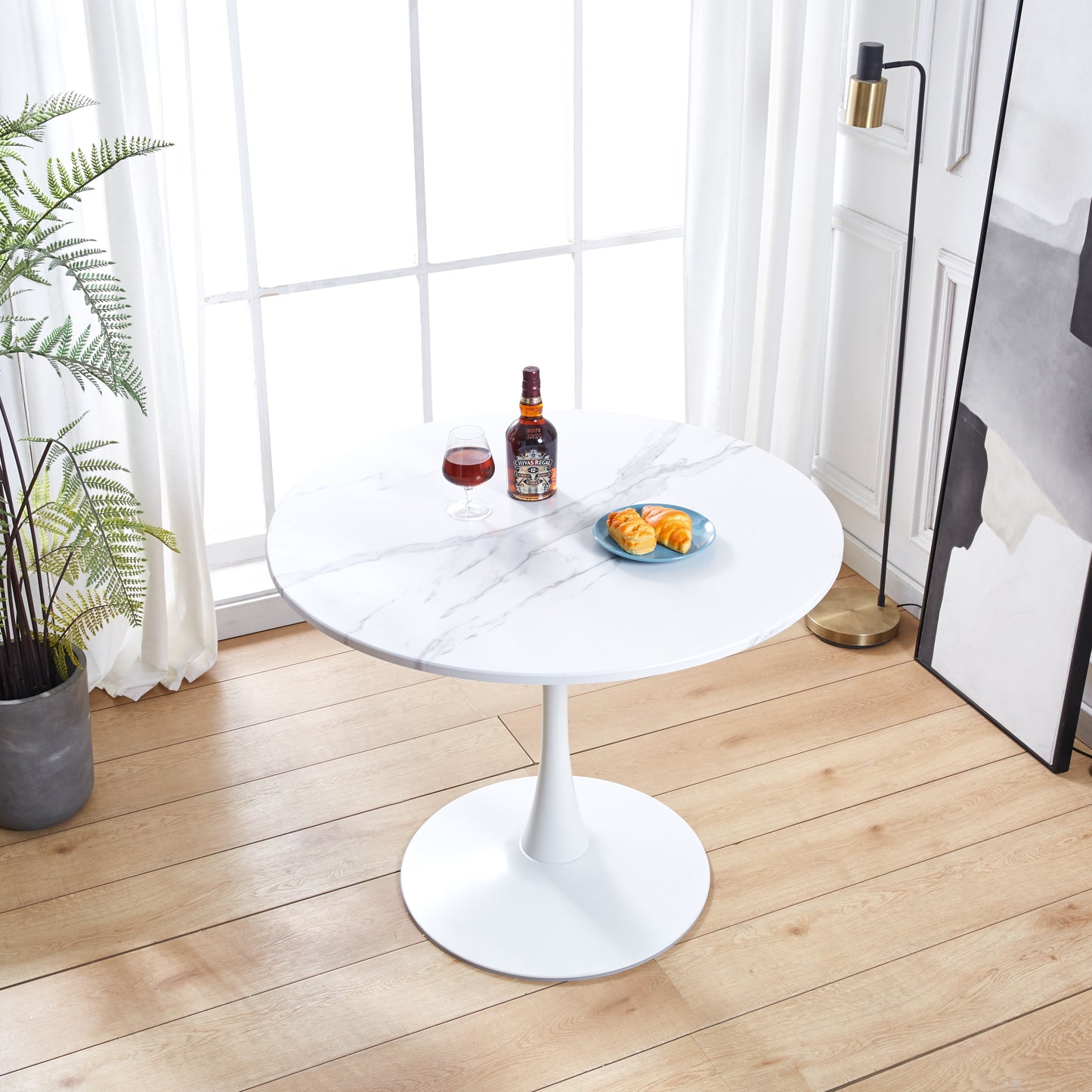 DT90 Round Dining Table