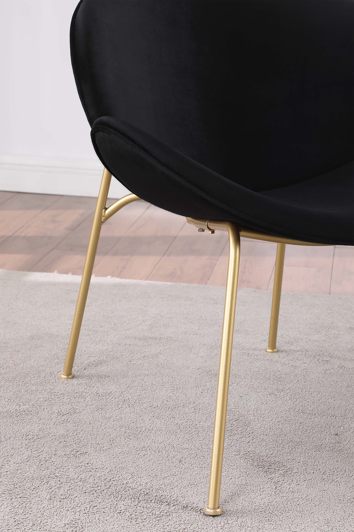 RC01 Set of 2 Velvet Barrel Chairs with Gold Metal Legs