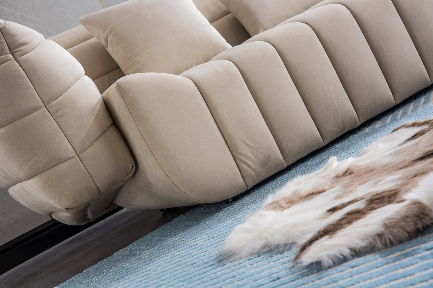 S606 Modern 3-Seater Sofa