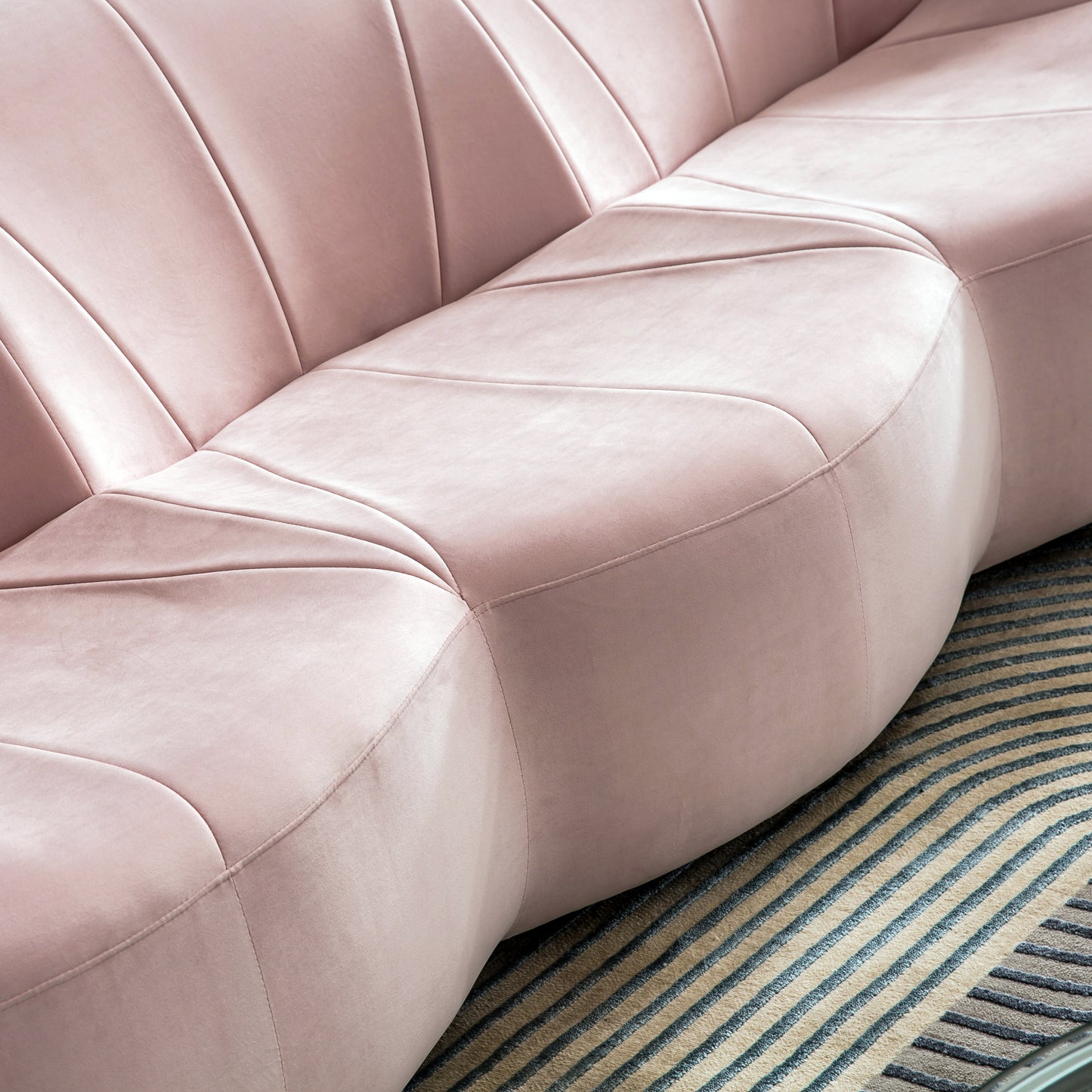 S607P Luxurious Pink Velvet Sofa