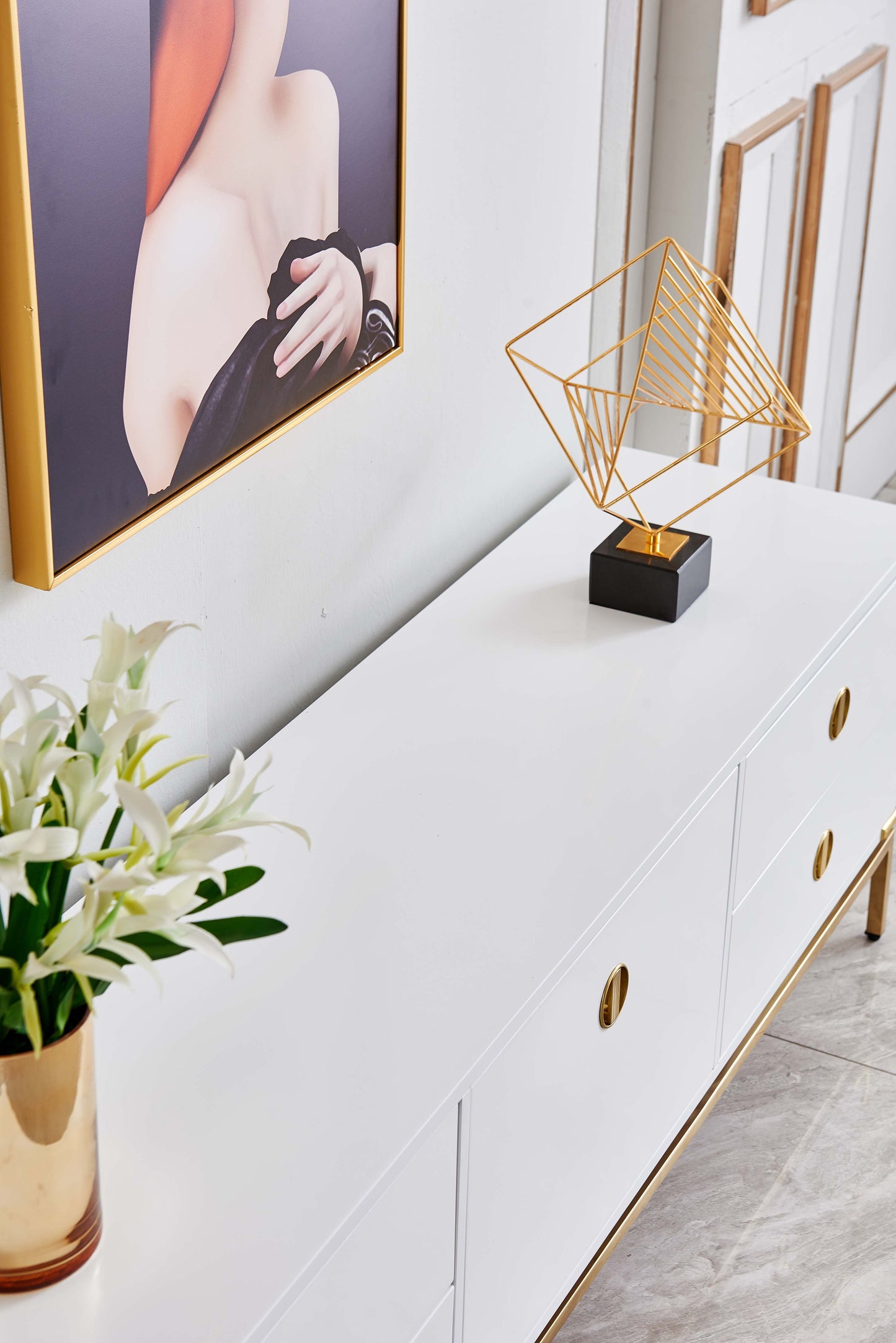 TV001 Elegant White MDF TV Stand with Gold Mirrored Finish